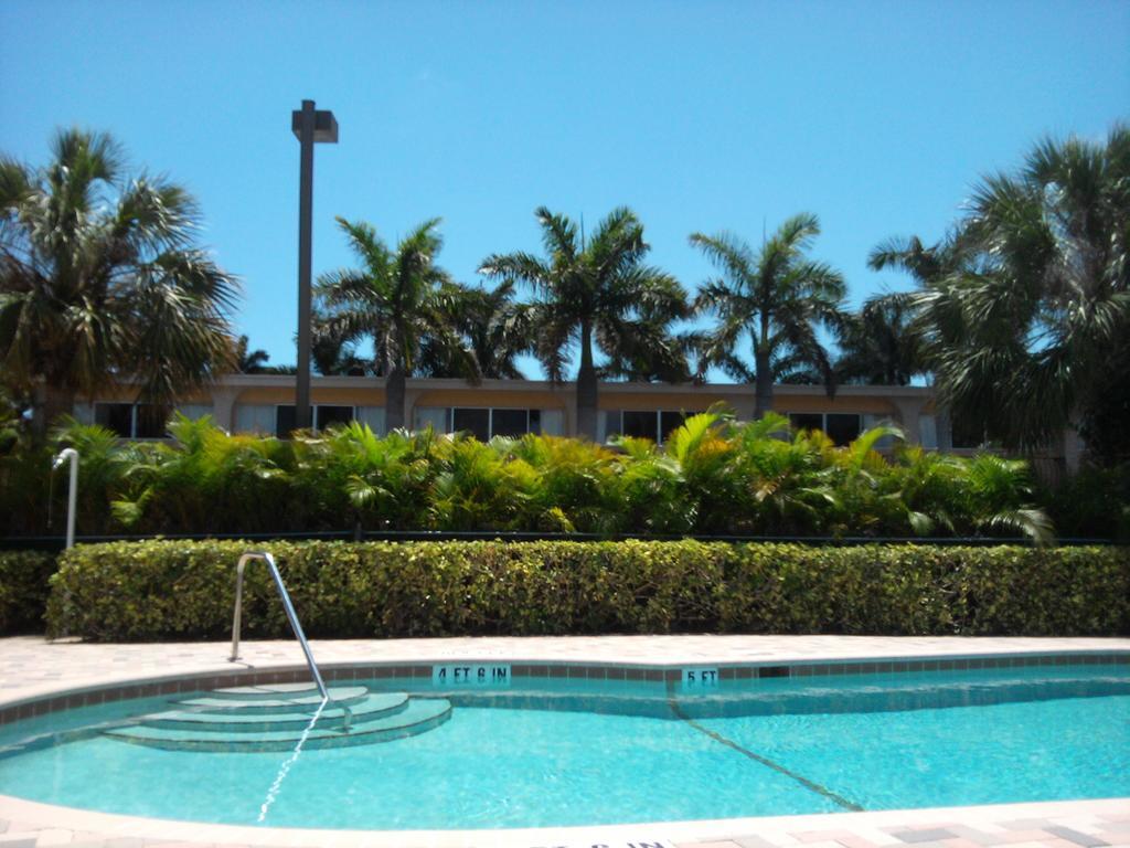 Hollywood Beach Golf Resort 外观 照片