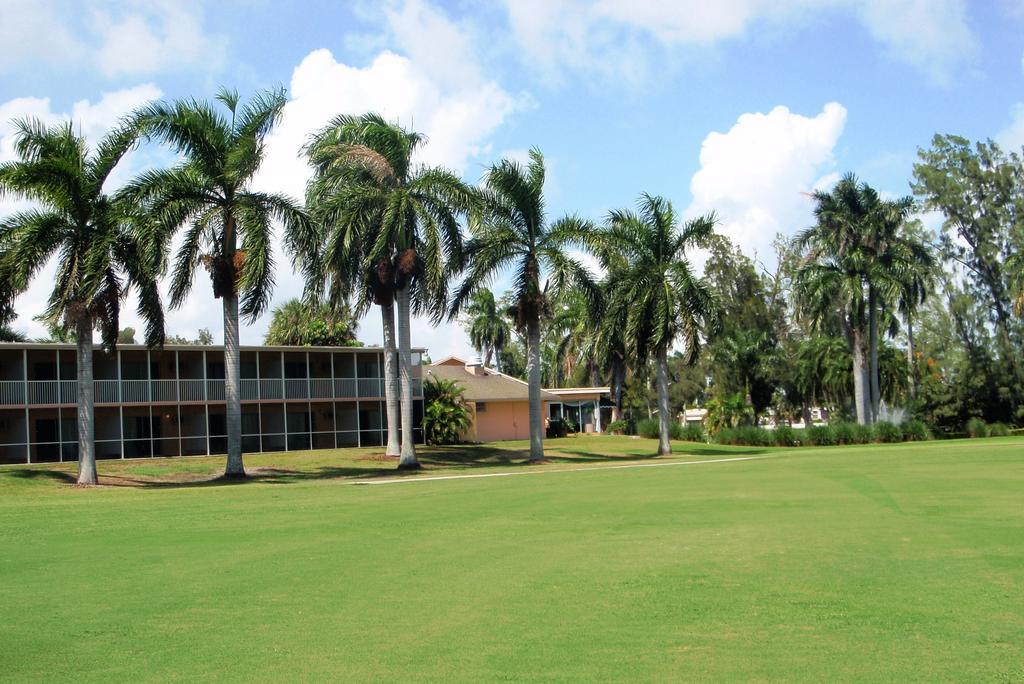 Hollywood Beach Golf Resort 外观 照片
